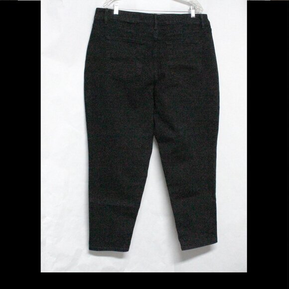 NWT Time and Tru Women's Size 18 High Rise Mom Regular Black Jeans - Picture 2 of 13